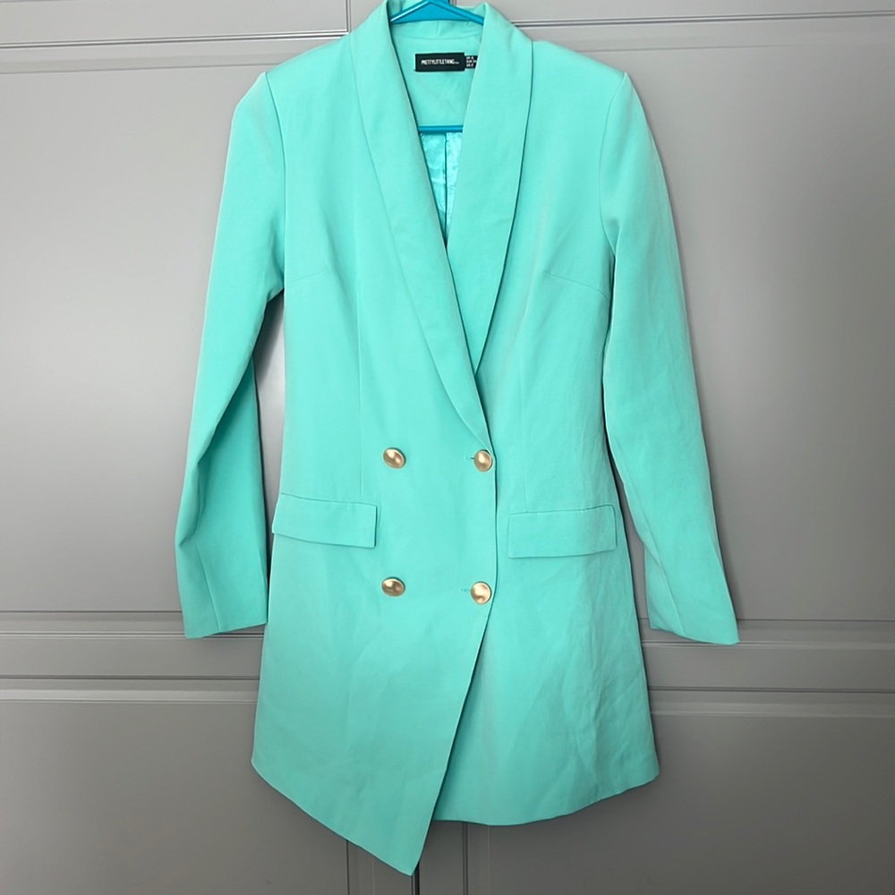 Turquoise / Teal Pretty Little Thing dress suit!